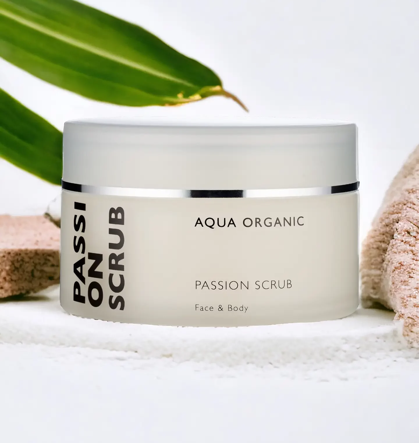 AQUA ORGANIC Passion Face & Body Scrub (250 ml)